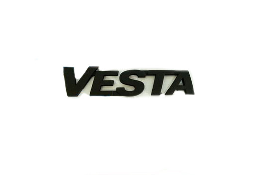 Шильдик Vesta на крышку багажника черный бархат на Лада Веста_1