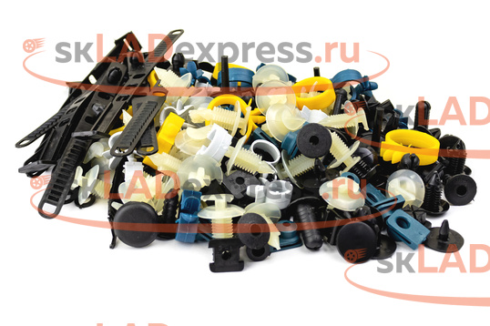 Набор пластиковых изделий кузова ВАЗ 2113, 2114, 2115_1