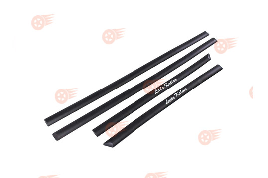 Молдинги дверей и боковин  