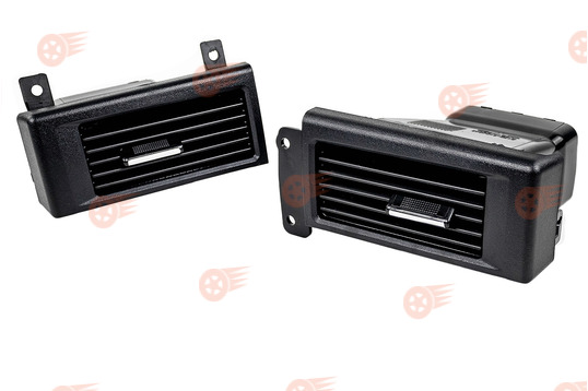 Боковые сопла воздуховодов с хромированным поводком на Лада Приора 2_1