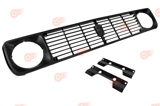 Оригинальная решетка радиатора 2121 на Лада Нива 4х4_1