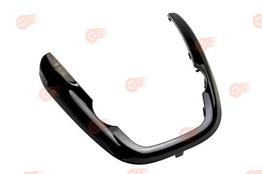 Нижняя накладка глянцевая на центральную консоль Лада Гранта_1