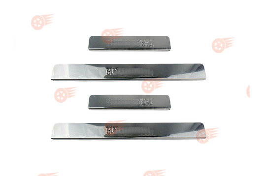 Накладки на пороги хромированные с надписью на Mitsubishi Lancer X_1