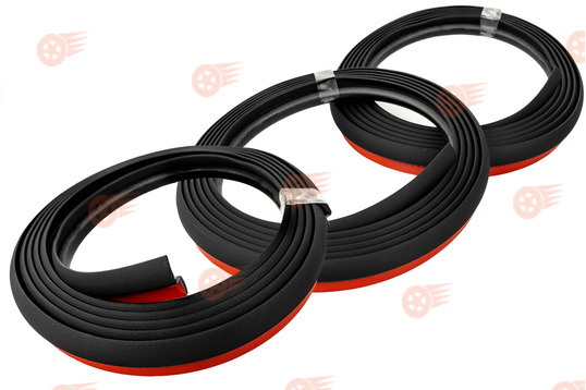 Уплотнитель зазоров кузова черный на скотче, 9 метров РКИ-ZТ Premium на Лада и иномарки_1