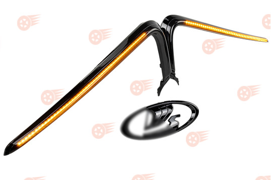 Комплект антихром (черные диодные верхние молдинги Sal-Man в бампер и черный шильдик) на Лада Веста, Веста SW 2015-2021 г.в._1