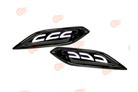 Катафоты заднего бампера диодные белые 3-режимные с узором 3 скобки и черной лаковой облицовкой на Лада Веста NG_1