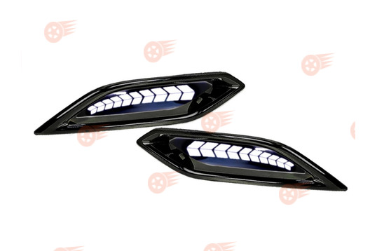 Катафоты заднего бампера диодные белые 3-режимные с узором Стрелки и черной лаковой облицовкой на Лада Веста NG_1