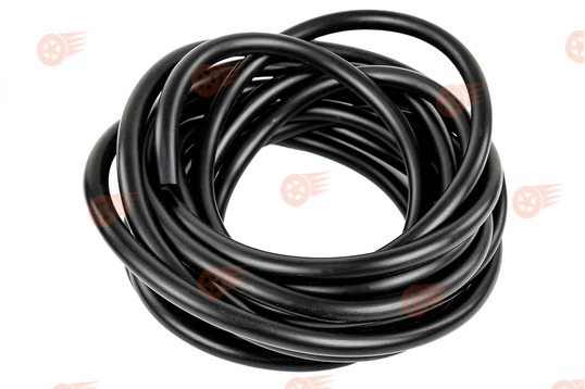 Трубка стеклоомывателя черная 4 метра универсальная_1