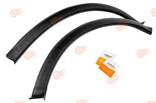 Накладки кромок задних арок защитные со скотчем на Лада Нива Тревел, Шевроле Нива_1