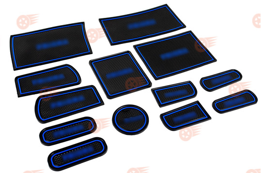 Комплект черно-синих силиконовых ковриков панели приборов и консоли на Приора 1 2007-2012 г.в._1