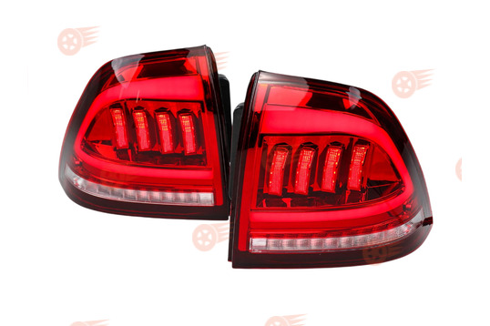 Задние фонари диодные красные в стиле Mustang на Лада Приора_1