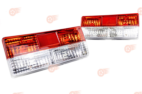 Задние фонари с красной полосой на ВАЗ 2105, 2107 _1